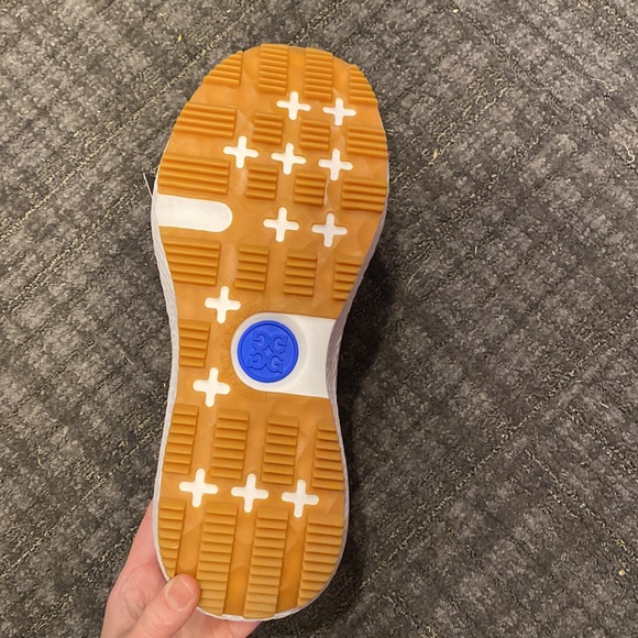 Cross Trainer Golf shoes - Picture 2 of 4